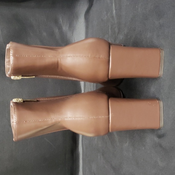 Nine West Brown Side-zip Ankle Boots with Pointed Toe and Block Heel, 6.5 - Picture 3 of 9